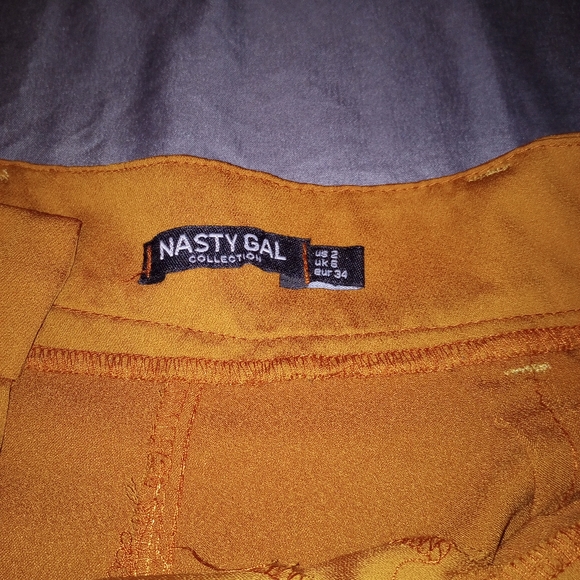 Orange satin pants with tie up belt - Picture 3 of 7